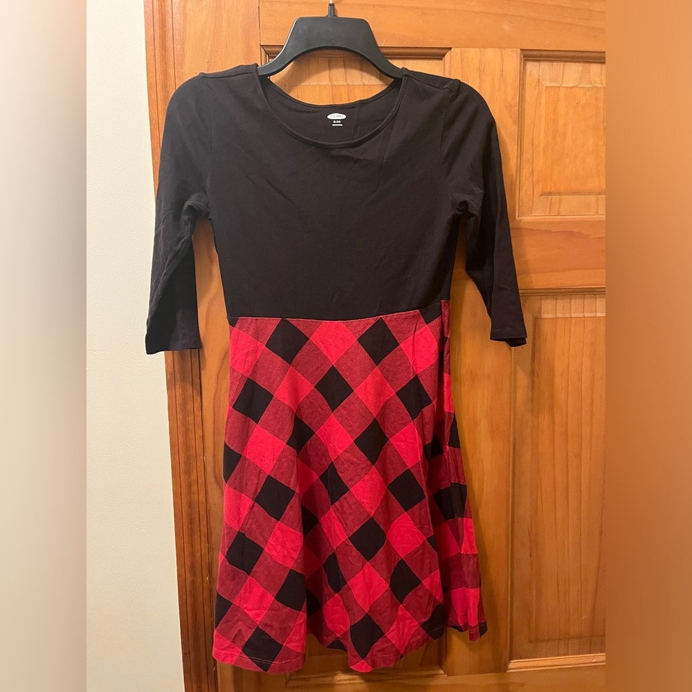 Old navy girls black/red dress. Size x-large 14
